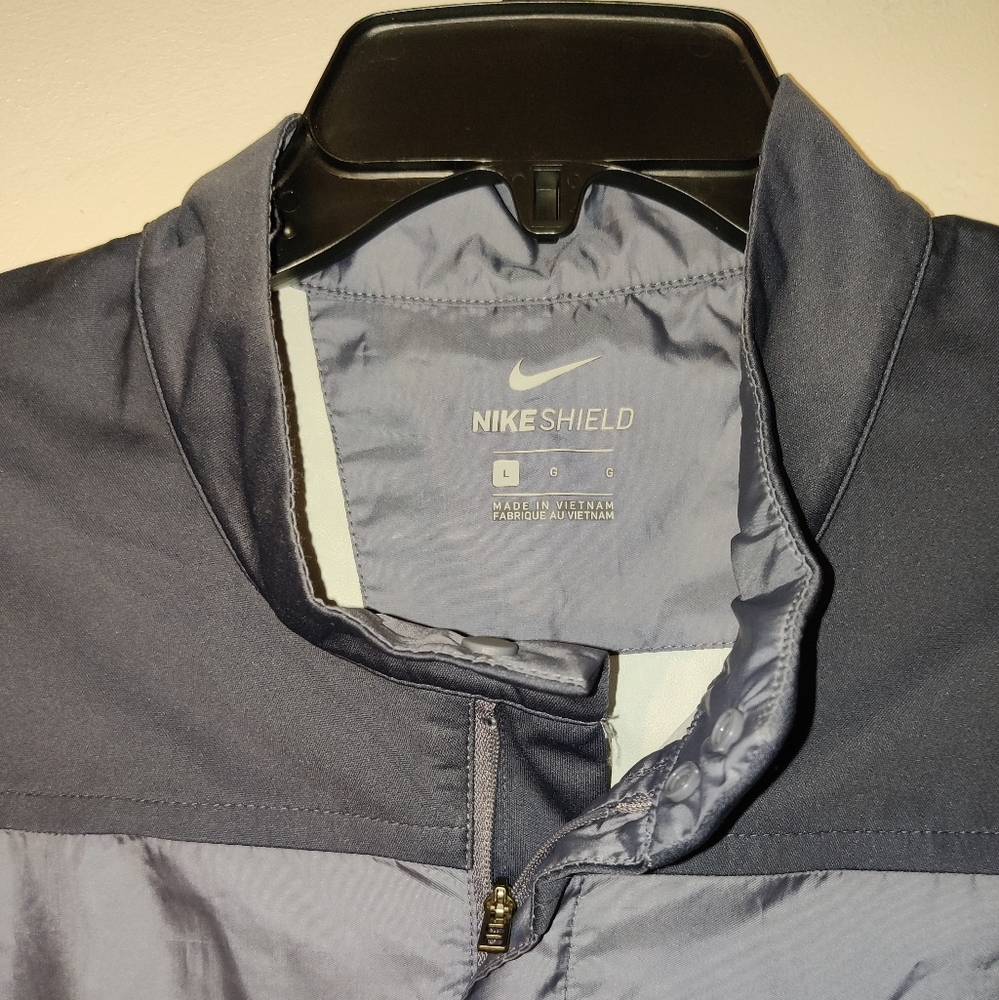 Nike Shield Jacket - image 2